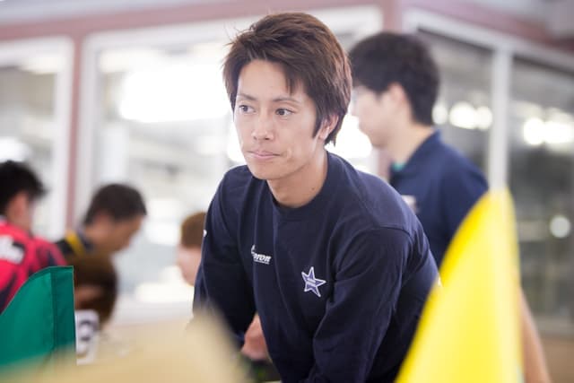 ボートレーサー競艇選手篠崎元志